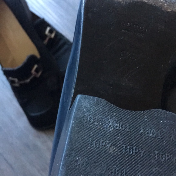 Vintage Gucci horse bit shoes - Picture 3 of 3